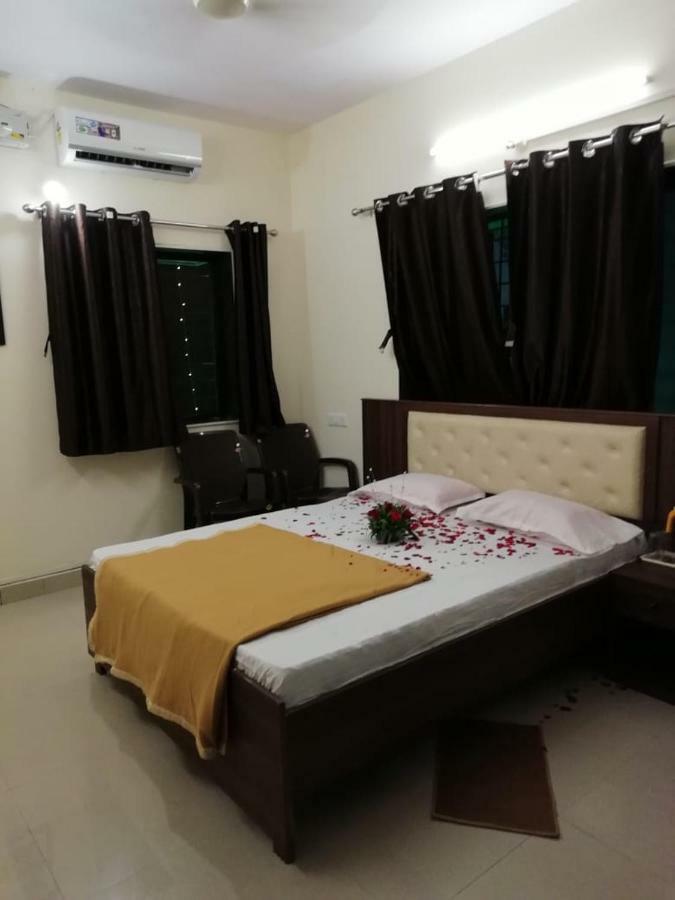Maharaja Family Guest House โลนาวาลา ภายนอก รูปภาพ